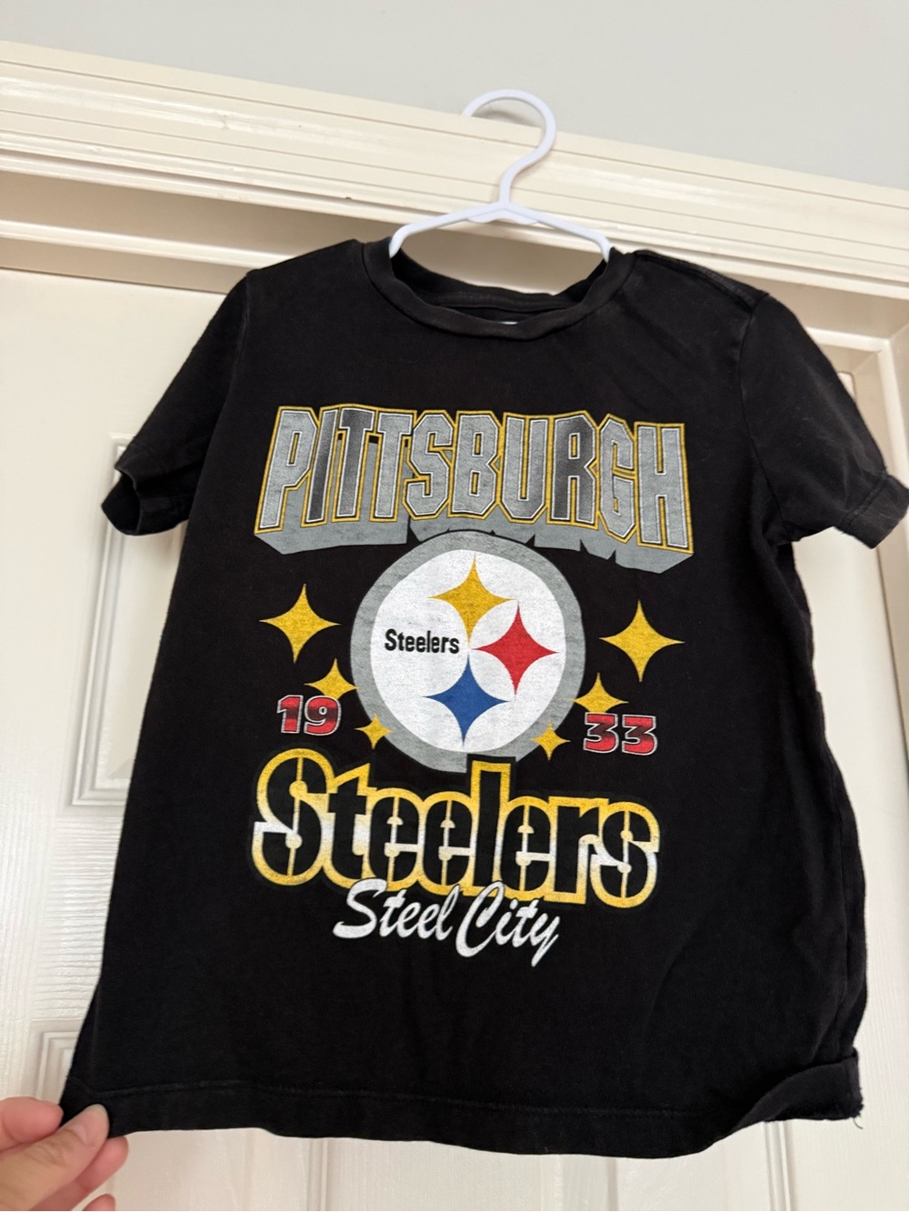 NFL Pittsburgh Steelers Black Graphic Kids Tee with Multicolor Logo